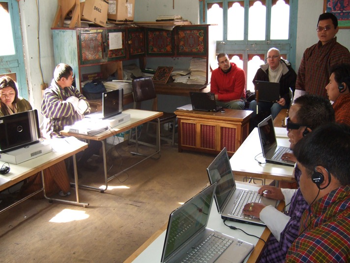 Photo: Pema teaching on in service course 2009, Bj&oslash;rn and Trond in the background.